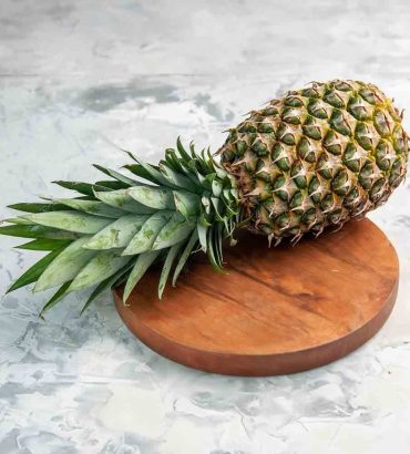 Pineapple(Approx.650g to 800g)