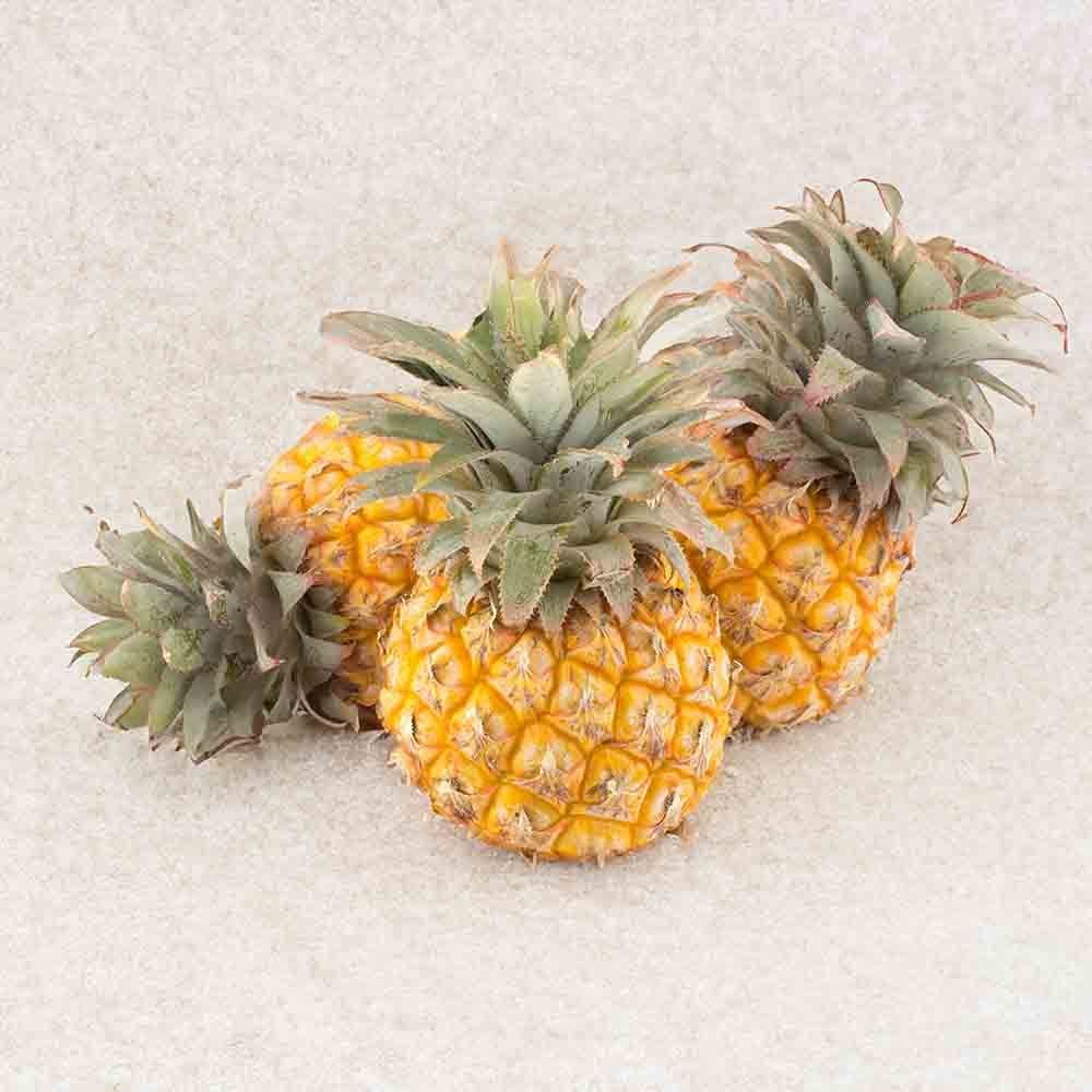 Baby Pineapple(Approx.250g to 350g)