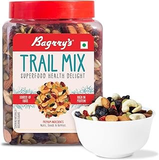 Bagrrys Trail Mix 1 Kg, Superfood Health Delight| Premium Nuts, Seeds & Berries Mix  California Almonds, Cashews, Black Raisins, American Cranberries, Midde Eastern Dates, Pumpkin Seeds, Green Raisins| Healthy Anytime Snack, High in Protein, Source of Fibre, 100% Oil Free, Non-Salted| 7 in 1 Superfood Mix
